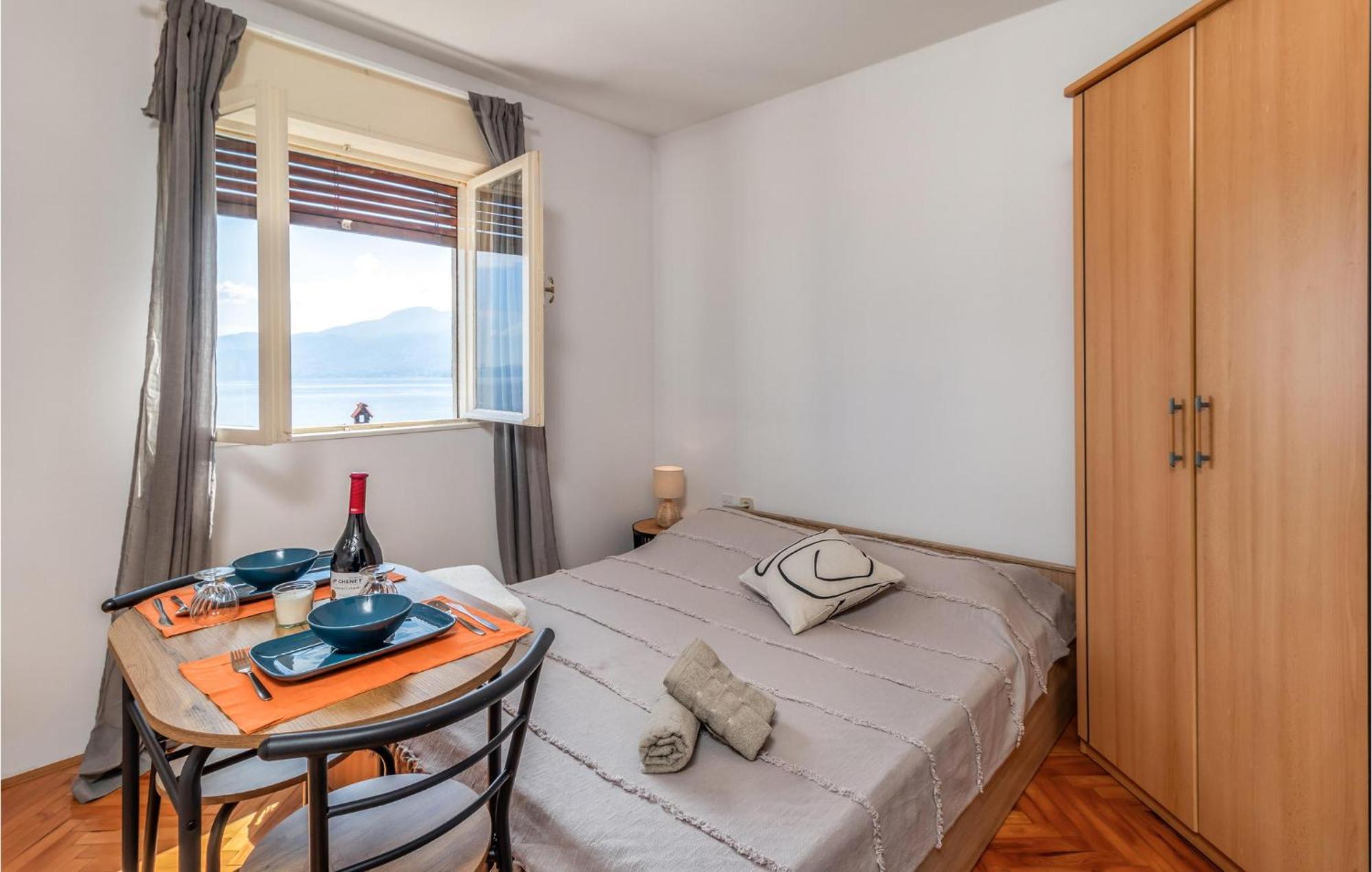 Nice Apartment In Rijeka With House Sea View 外观 照片